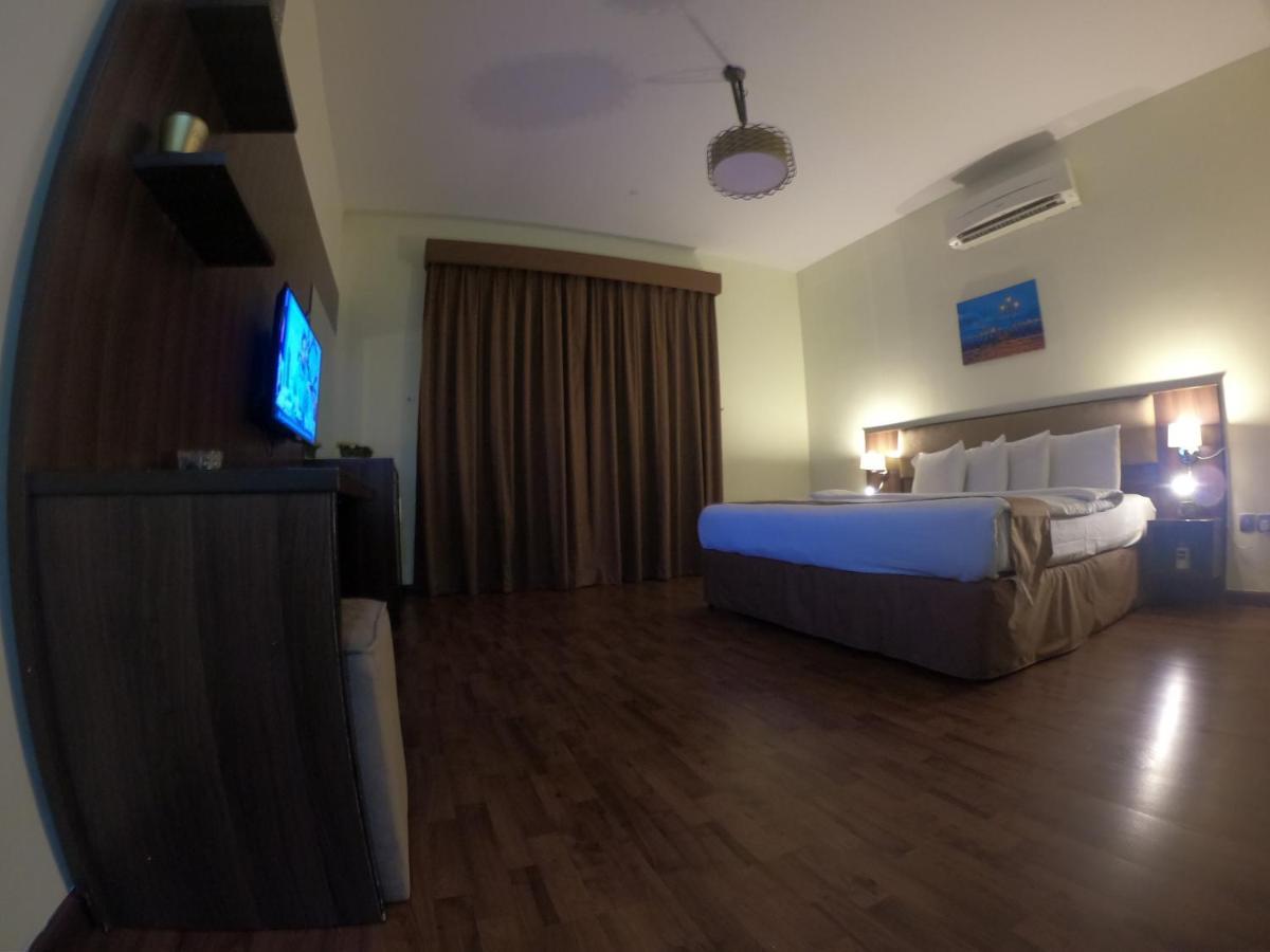 Weekend Hotel & Apartments Μουσκάτ Εξωτερικό φωτογραφία