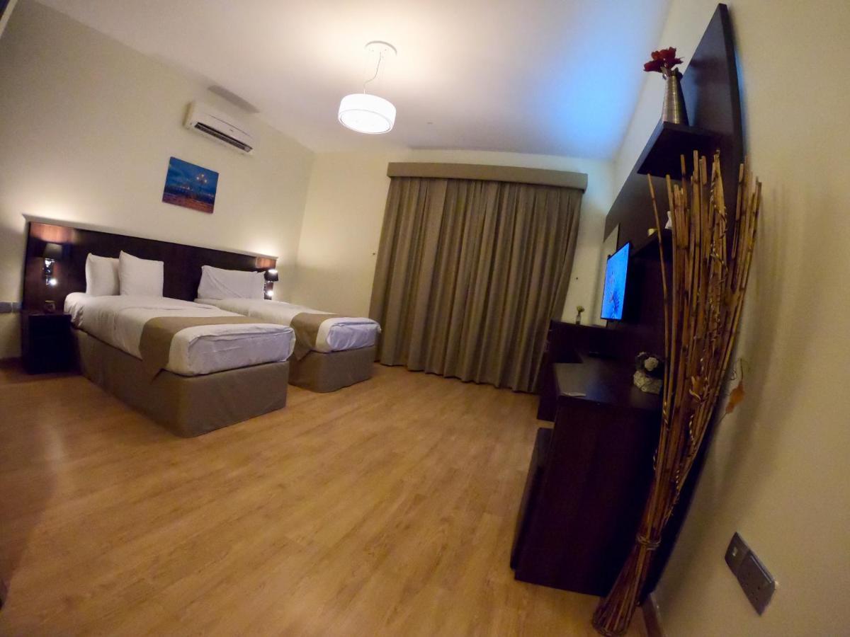 Weekend Hotel & Apartments Μουσκάτ Εξωτερικό φωτογραφία