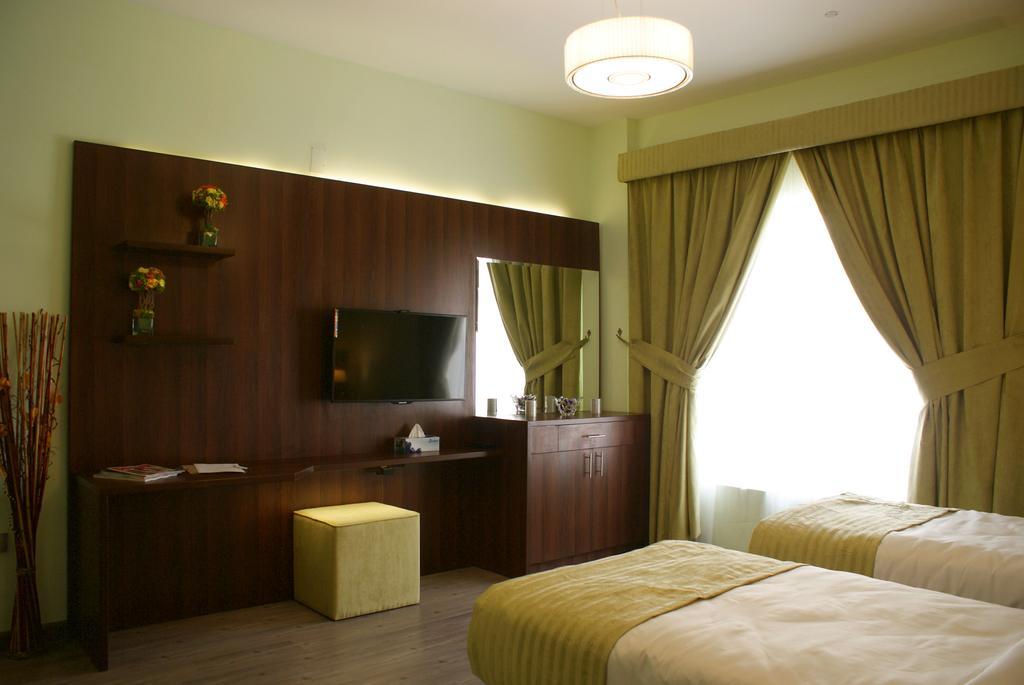 Weekend Hotel & Apartments Μουσκάτ Δωμάτιο φωτογραφία