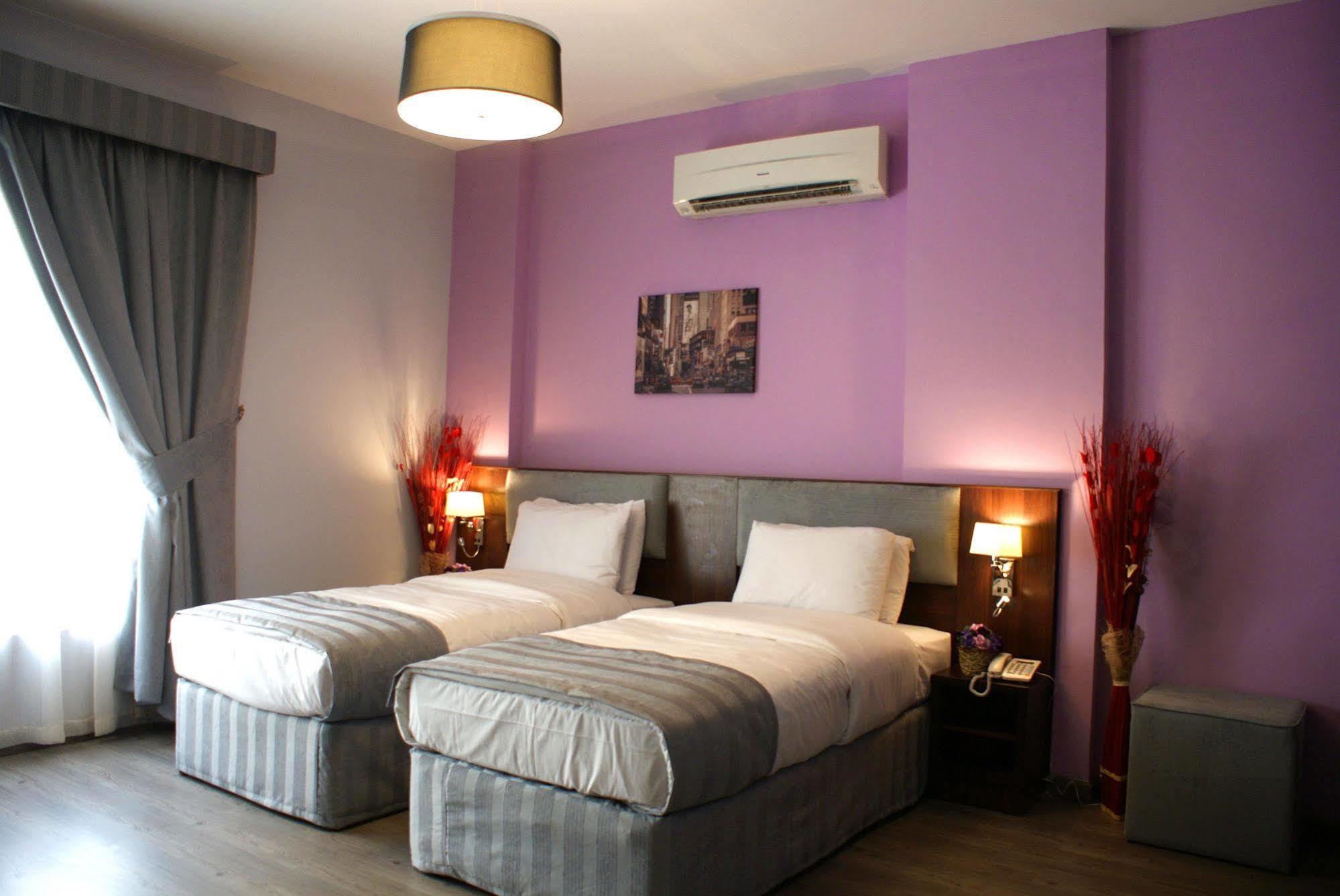Weekend Hotel & Apartments Μουσκάτ Εξωτερικό φωτογραφία