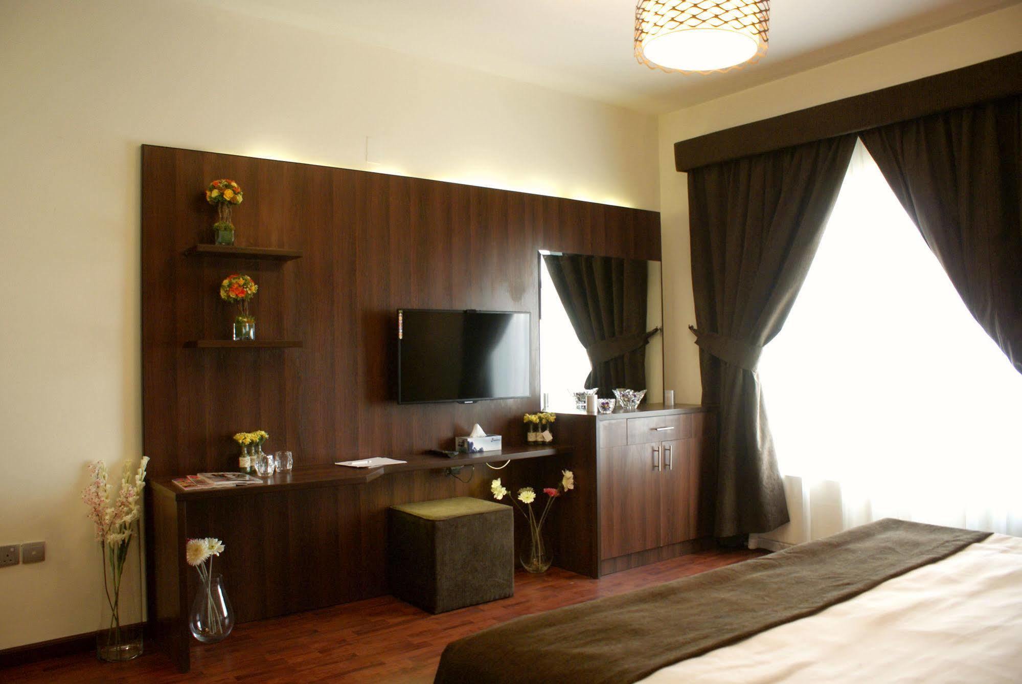 Weekend Hotel & Apartments Μουσκάτ Εξωτερικό φωτογραφία