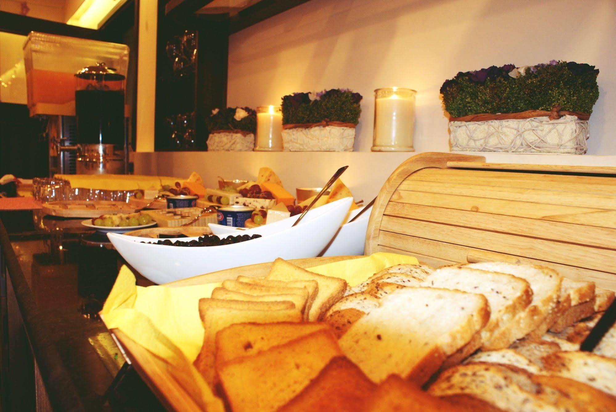 Weekend Hotel & Apartments Μουσκάτ Εξωτερικό φωτογραφία