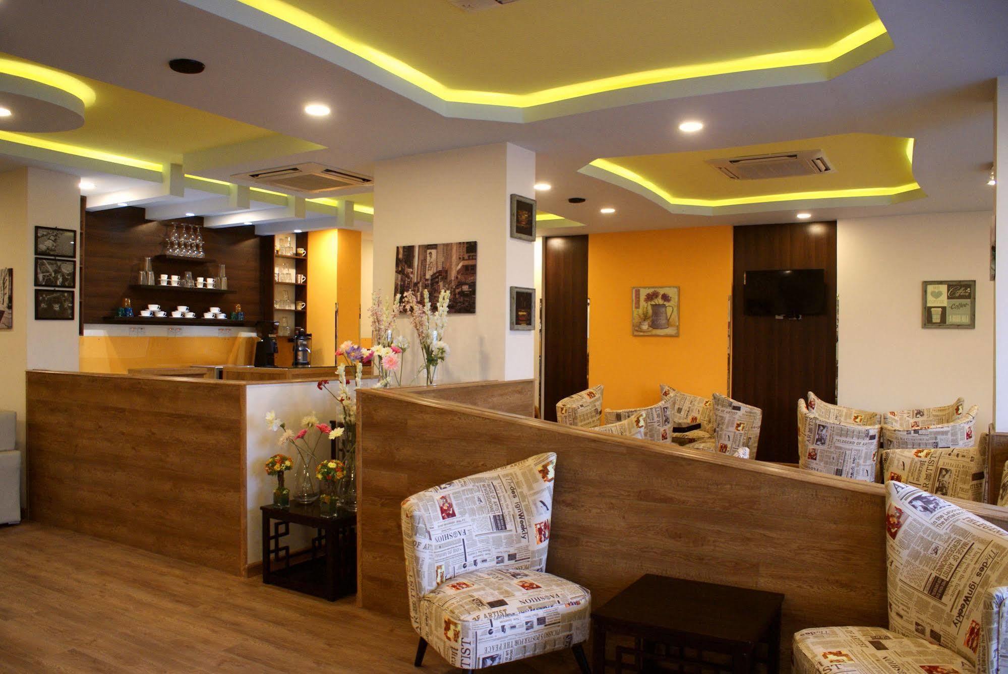 Weekend Hotel & Apartments Μουσκάτ Εξωτερικό φωτογραφία