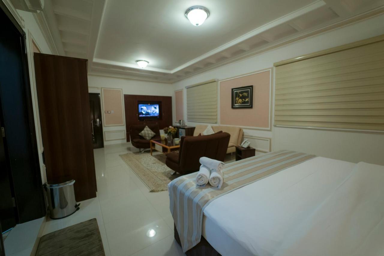 Weekend Hotel & Apartments Μουσκάτ Εξωτερικό φωτογραφία